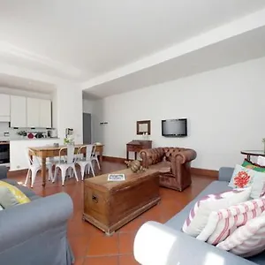 https://casa-alice-rome.it-romehotels.com